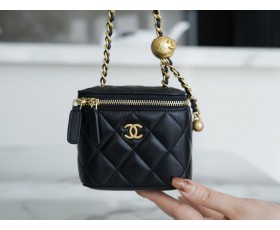 Chane* Mini black gold pouch bag