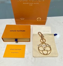 Louis Vuitto* m69002 flower finesse 모노그램 키링