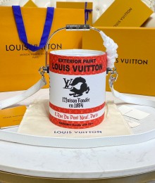 Louis Vuitto* 페인트 캔