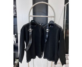 Givench* 22FW 밴딩라운드 스웨터